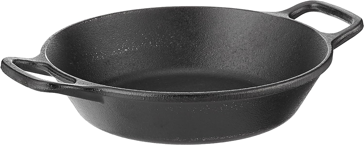 Cast iron pan Lodge